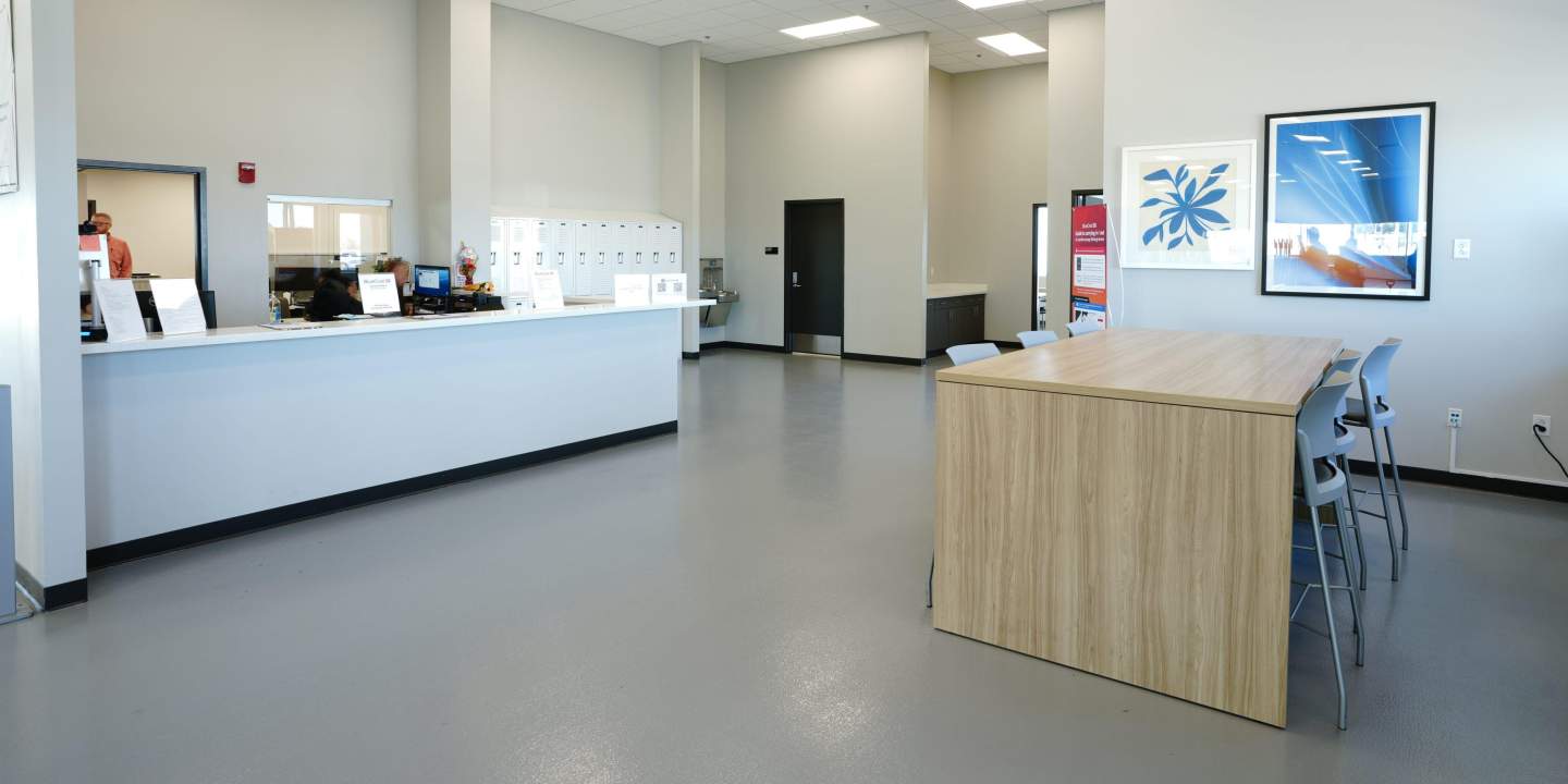 Blue Oval SK Battery Park 03 3