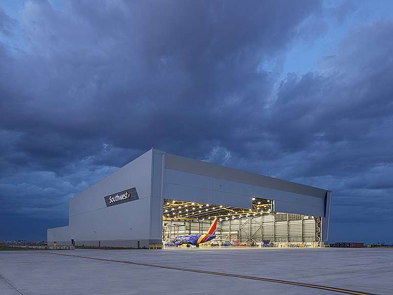 Southwest Airlines Denver Maintenance Hangar Receives ENR Mountain States Award of Merit