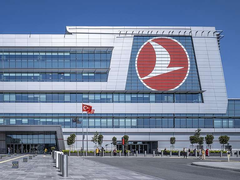 Turkish Airlines Operations Center + Crew Terminal
